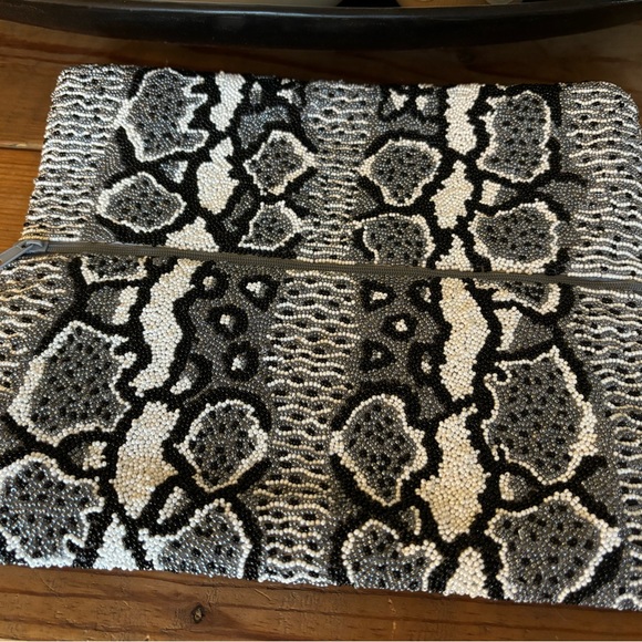 Moyna Beaded Animal Print Couture Clutch - Picture 5 of 9